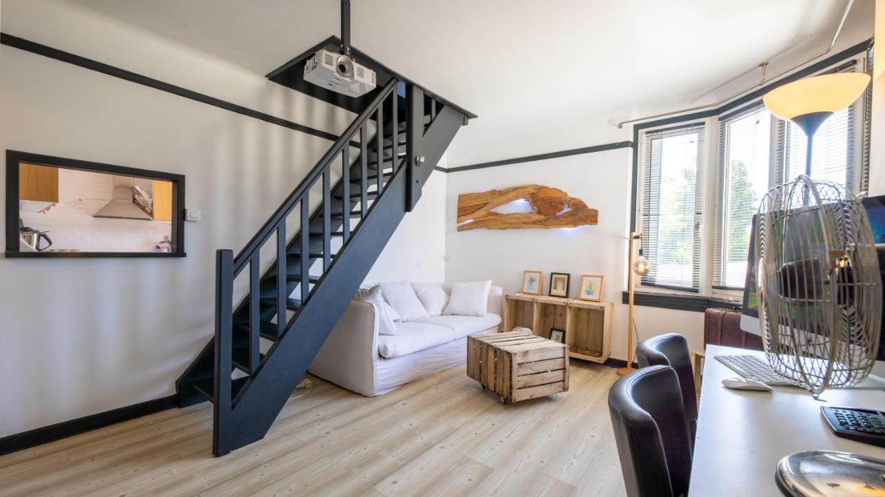Mamie Jane Suite Deluxe Face Au Lac Tresserve Bagian luar foto